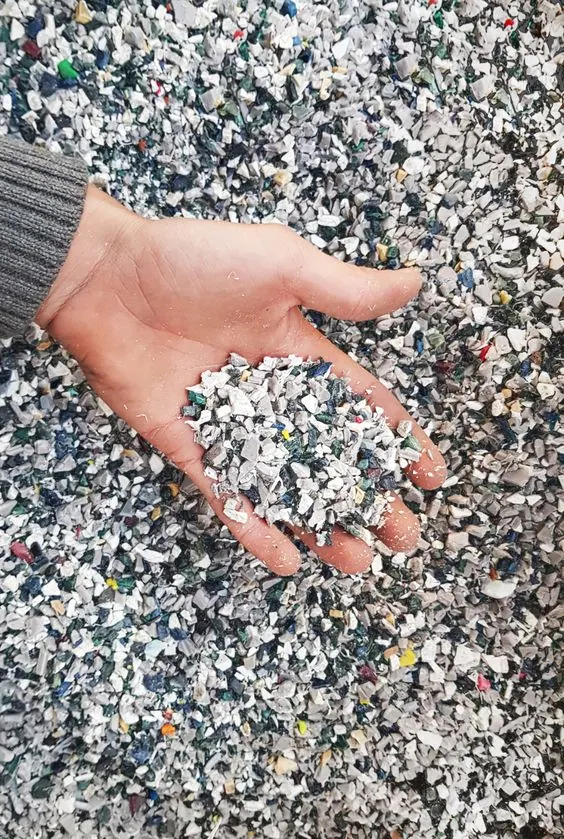 Du déchet plastique à l’objet durable